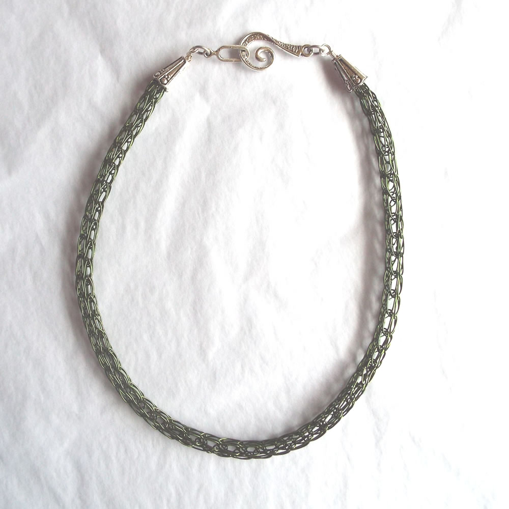 Plain Green Viking Knit Necklace