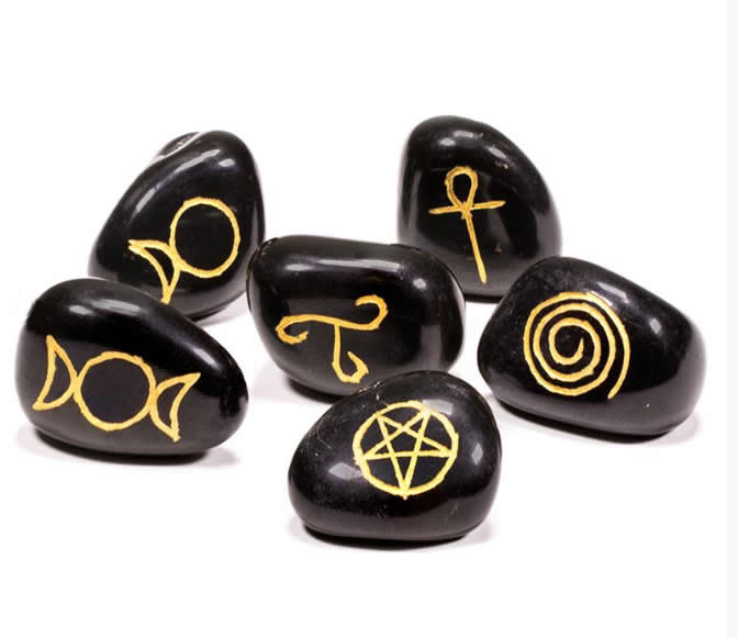 Black Onyx Witch Stones Set