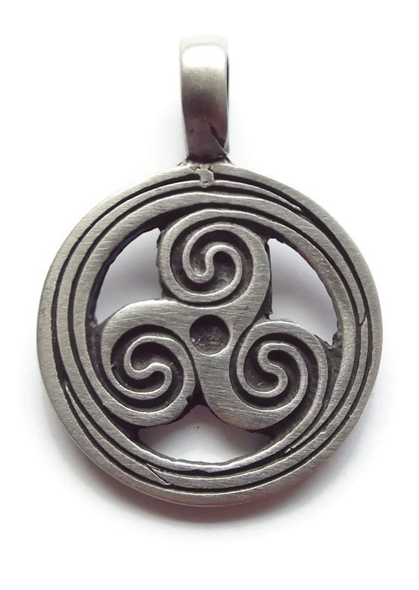 Celtic Triskelle Pewter Pendant