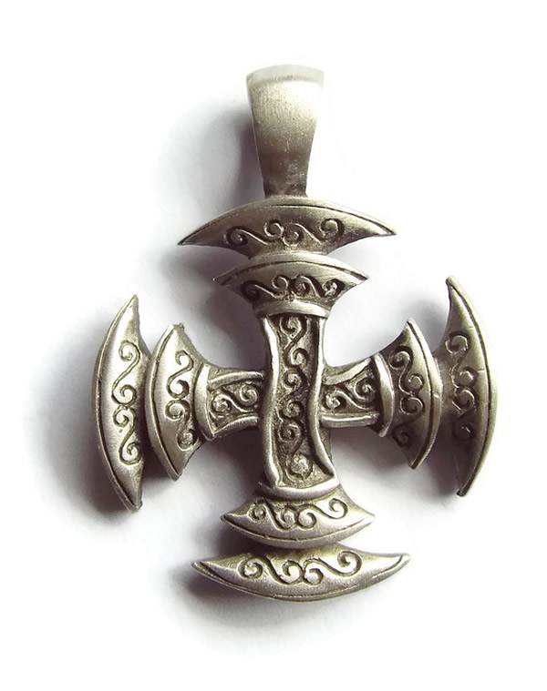 Nordic Charm Pewter Pendant - Courage